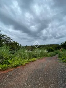 Lote/Terreno à venda, 1000m² no Nova Esperança, Montes Claros