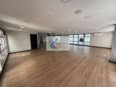 Sala Comercial à venda, 410m² no Cerqueira César, São Paulo
