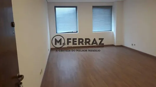 Sala Comercial para venda ou aluguel, 33m² no Cidade Monções, São Paulo