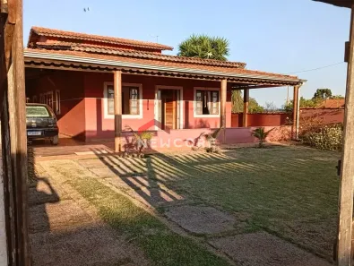 Fazenda/Sítio com 4 Quartos à venda, 1831m² no Distrito de Salto, Campina do Monte Alegre