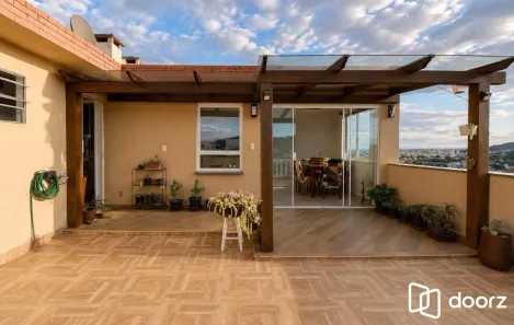 Cobertura com 2 Quartos à venda, 126m² no Teresópolis, Porto Alegre