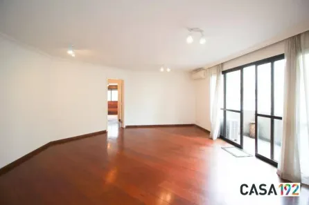 Apartamento com 3 Quartos à venda, 135m² no Vila Uberabinha, São Paulo