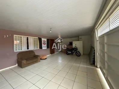 Casa com 3 Quartos à venda, 250m² no Núcleo Habitacional Presidente Jânio da Silva Quadros, Marília