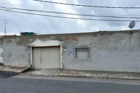 Casa com 4 Quartos à venda, 220m² no Vila Carmo, Capivari