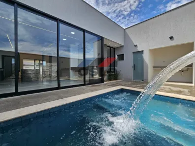 Casa com 3 Quartos à venda, 300m² no Setor Três Marias, Goiânia