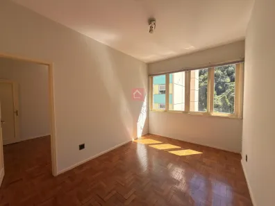 Apartamento com 1 Quarto para alugar, 40m² no Centro, Petrópolis