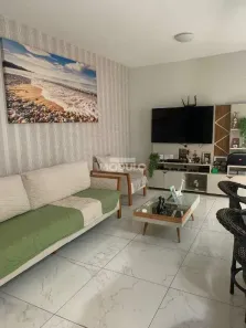 Casa com 3 Quartos à venda, 150m² no Novo Mundo, Uberlândia
