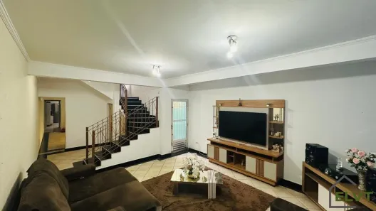 Casa com 3 Quartos à venda, 130m² no Jardim Jandira, Jandira