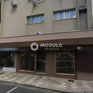 Ponto Comercial para alugar, 70m² no Centro, Uberlândia
