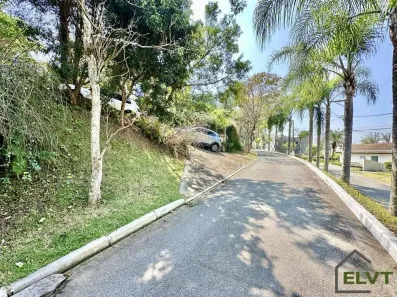 Casa de Condomínio com 4 Quartos à venda, 247m² no Chácara dos Junqueiras, Carapicuíba