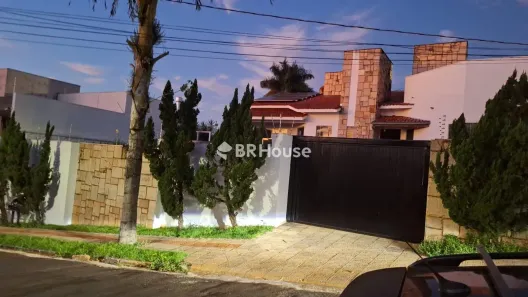 Casa com 5 Quartos à venda, 700m² no Jardim Nova Era, Campo Grande