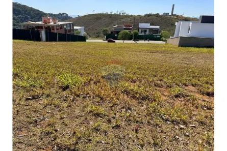 Lote/Terreno à venda, 490m² no São Pedro, Juiz de Fora