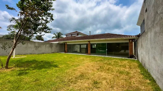 Lote/Terreno à venda, 595m² no Jardim Acapulco, Guarujá