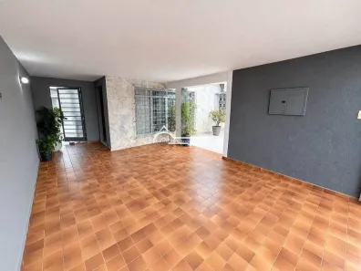 Casa com 4 Quartos à venda, 172m² no Jardim Santa Maria, Jacareí