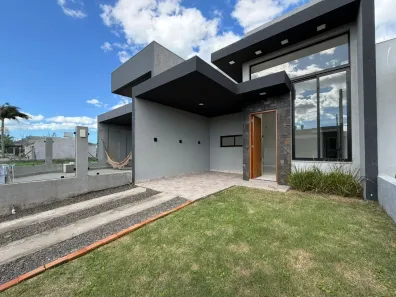 Casa com 3 Quartos para alugar, 90m² no Zona Nova, Capão da Canoa