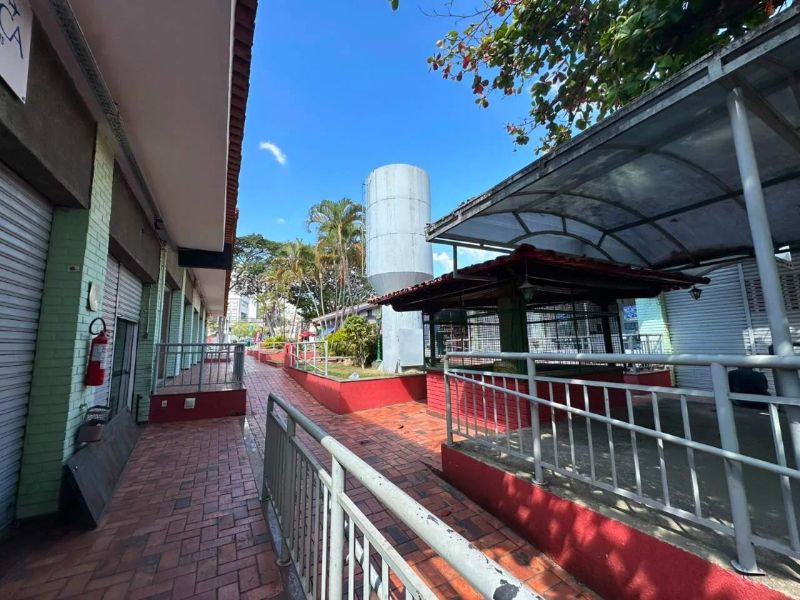 Casa com 2 quartos — Indaiá, Belo Horizonte