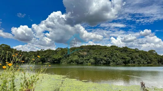 Fazenda/Sítio com 3 Quartos à venda, 5000m² no Vila Ipê Amarelo, Contagem