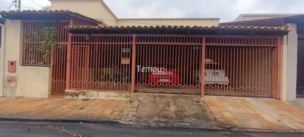 Casa com 4 Quartos à venda, 142m² no Feliz, Goiânia