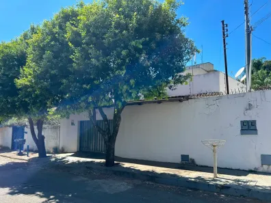 Casa com 3 Quartos à venda, 154m² no Vila São João, Goiânia
