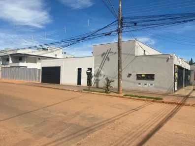 Prédio Comercial à venda, 220m² no Jardim Itatiaia, Campo Grande