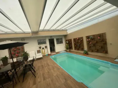 Casa com 3 Quartos à venda, 217m² no Itacorubi, Florianópolis