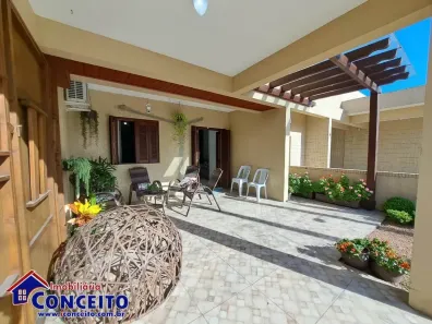 Casa com 2 Quartos à venda, 77m² no Praia de Mariluz, Imbé