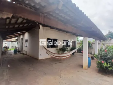 Casa com 3 Quartos à venda, 100m² no Canelas, Montes Claros