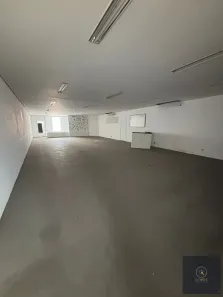 Galpão/Depósito/Armazém para alugar, 300m² no Pinheiros, São Paulo
