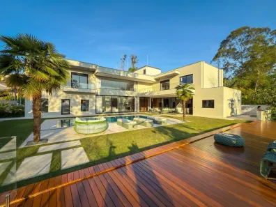 Casa de Condomínio com 3 Quartos à venda, 760m² no São Paulo II, Cotia