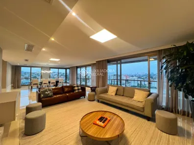 Apartamento com 4 Quartos para alugar, 236m² no Jardim Europa, Porto Alegre