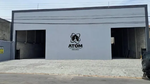 Galpão/Depósito/Armazém para alugar, 600m² no Jardim Eulália, Taubaté