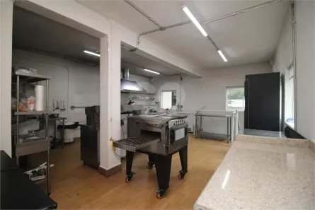 Imóvel Comercial com 6 Quartos para alugar, 200m² no Indianópolis, São Paulo