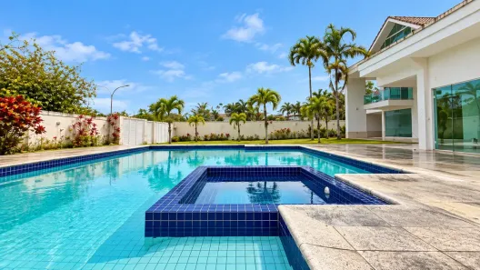 Casa de Condomínio com 6 Quartos para alugar, 1100m² no Barra da Tijuca, Rio de Janeiro
