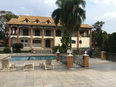 Fazenda/Sítio com 8 Quartos à venda, 25000m² no Pavão (Canguera), São Roque
