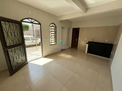 Casa com 2 Quartos para alugar, 50m² no Jardim Rosely, São José do Rio Preto