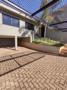 Casa com 4 Quartos para alugar, 210m² no Vila Cidade Universitária, Bauru