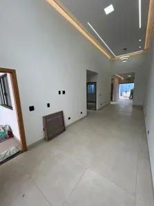 Casa com 3 Quartos à venda, 105m² no Loteamento Madrid, Maringá