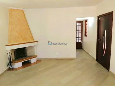 Sobrado com 3 Quartos à venda, 110m² no Vila Gumercindo, São Paulo