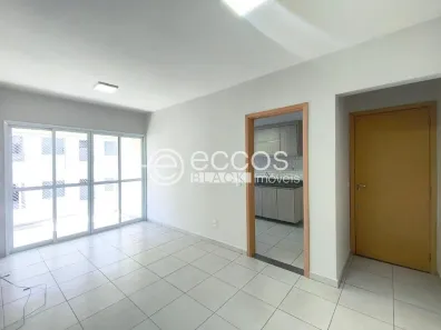 Apartamento com 3 Quartos para alugar, 86m² no Morada da Colina, Uberlândia