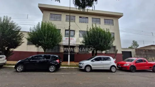 Ponto Comercial para alugar, 880m² no Oficinas, Ponta Grossa