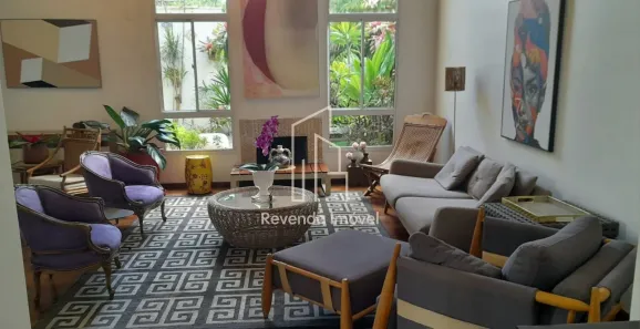 Casa com 5 Quartos para alugar, 350m² no Santo Amaro, São Paulo