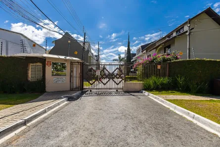 Sobrado com 4 Quartos à venda, 336m² no Atuba, Curitiba