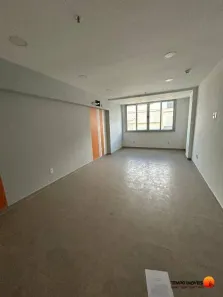 Sala Comercial à venda, 27m² no Centro, Niterói