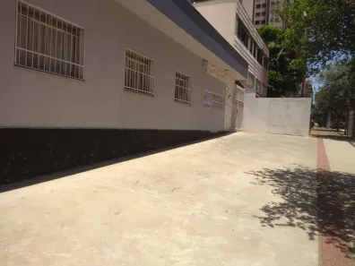 Imóvel Comercial com 1 Quarto à venda, 182m² no Centro, Londrina