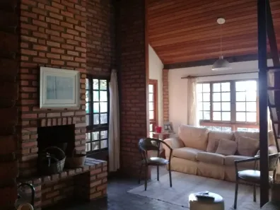 Casa com 4 Quartos à venda, 132m² no Campeche, Florianópolis