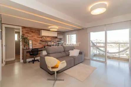 Apartamento com 3 Quartos à venda, 82m² no São Geraldo, Porto Alegre
