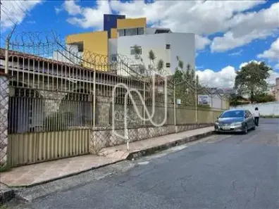 Casa com 4 Quartos para alugar, 360m² no Fonte Grande, Contagem
