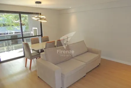 Apartamento com 3 Quartos para alugar, 121m² no Água Verde, Curitiba