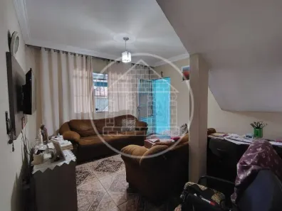 Sobrado com 3 Quartos à venda, 200m² no Jardim Angelina, São Paulo