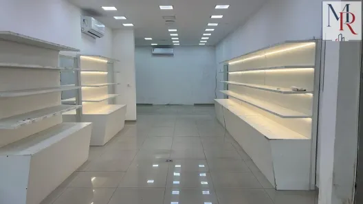 Ponto Comercial para alugar, 100m² no Bangu, Rio de Janeiro